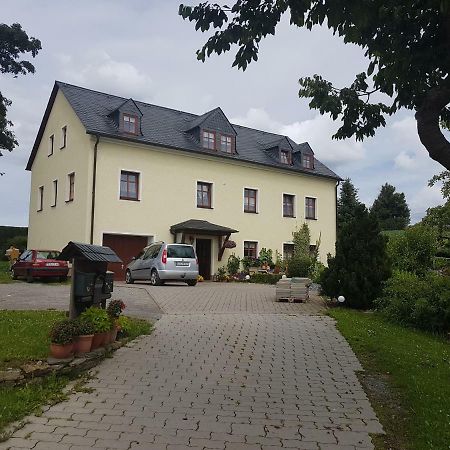 Strasse Des Friedens Appartement Hilmersdorf Buitenkant foto
