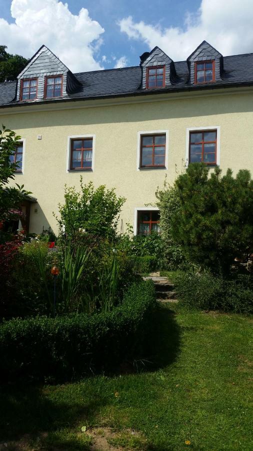 Strasse Des Friedens Appartement Hilmersdorf Buitenkant foto